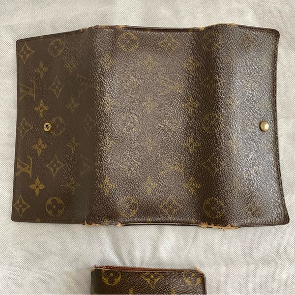 🌸LV Bundle🌸Authentic🌸His/Hers Wallet🌸 - Picture 3 of 16